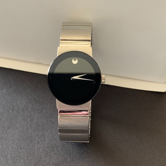 EUC MOVADO Classic Stainless Steel watch (28mm) - Picture 2 of 15